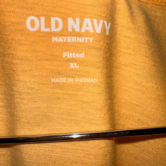 NWT Old Navy Maternity Shirt, XL light Orange Fitted gathered sides lightweight - Picture 2 of 11